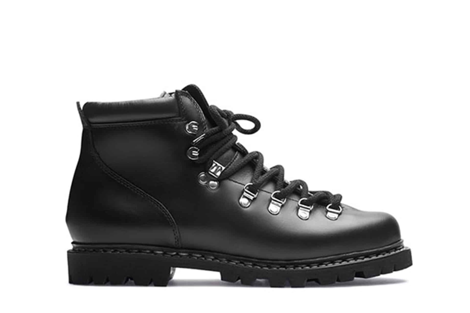 Avoriaz - Black Silk - Rubber Sole